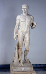 Athlet, römische Kopie nach einem Original von Polykleitos (ca. 450-415 v. Chr.) in Pompeji (Marmor)